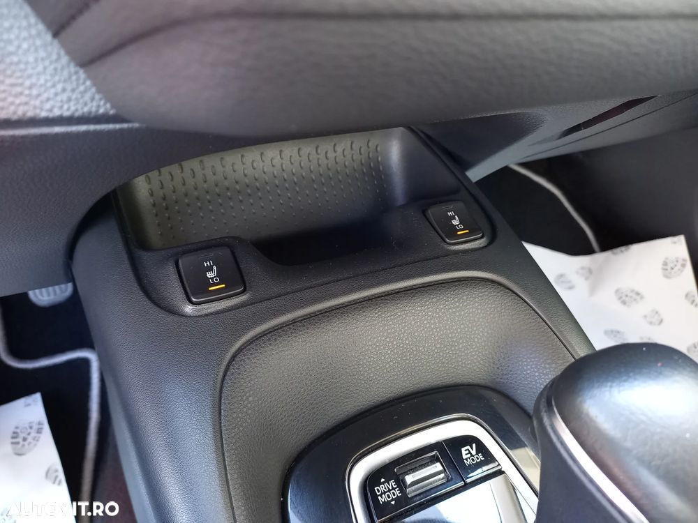 Toyota Corolla 1.8 HSD Dynamic - 20