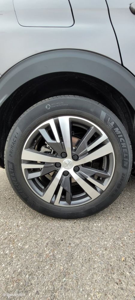 Peugeot 3008 225 e-EAT8 Allure - 15