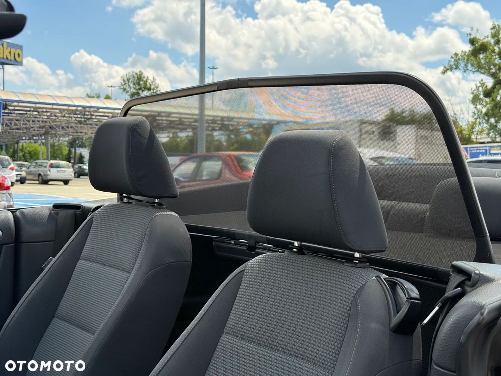 Volkswagen Golf Cabrio - 33