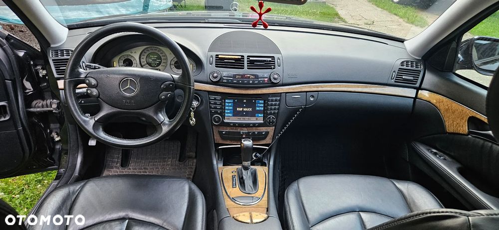 Mercedes-Benz Klasa E 350 Avantgarde - 13