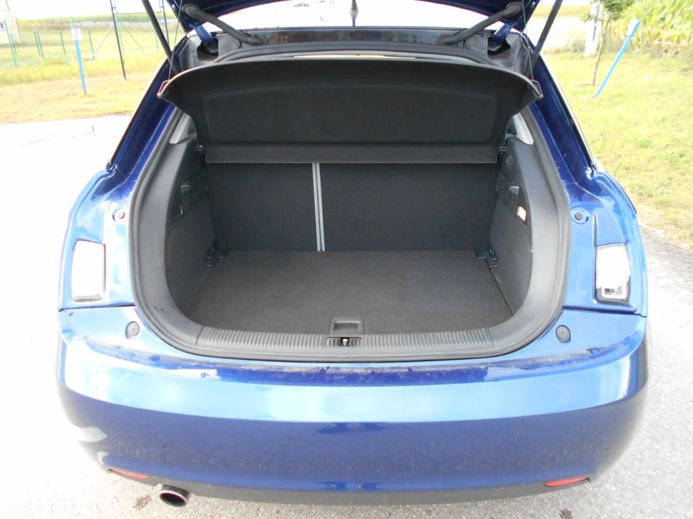 Audi A1 3-drzwiowe 1.6 TDI S line edition - 11