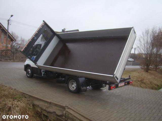Iveco DAILY 35 C 15 3.5T 4.60M 3.5T NA HAKU CLIMATRONIC - 9