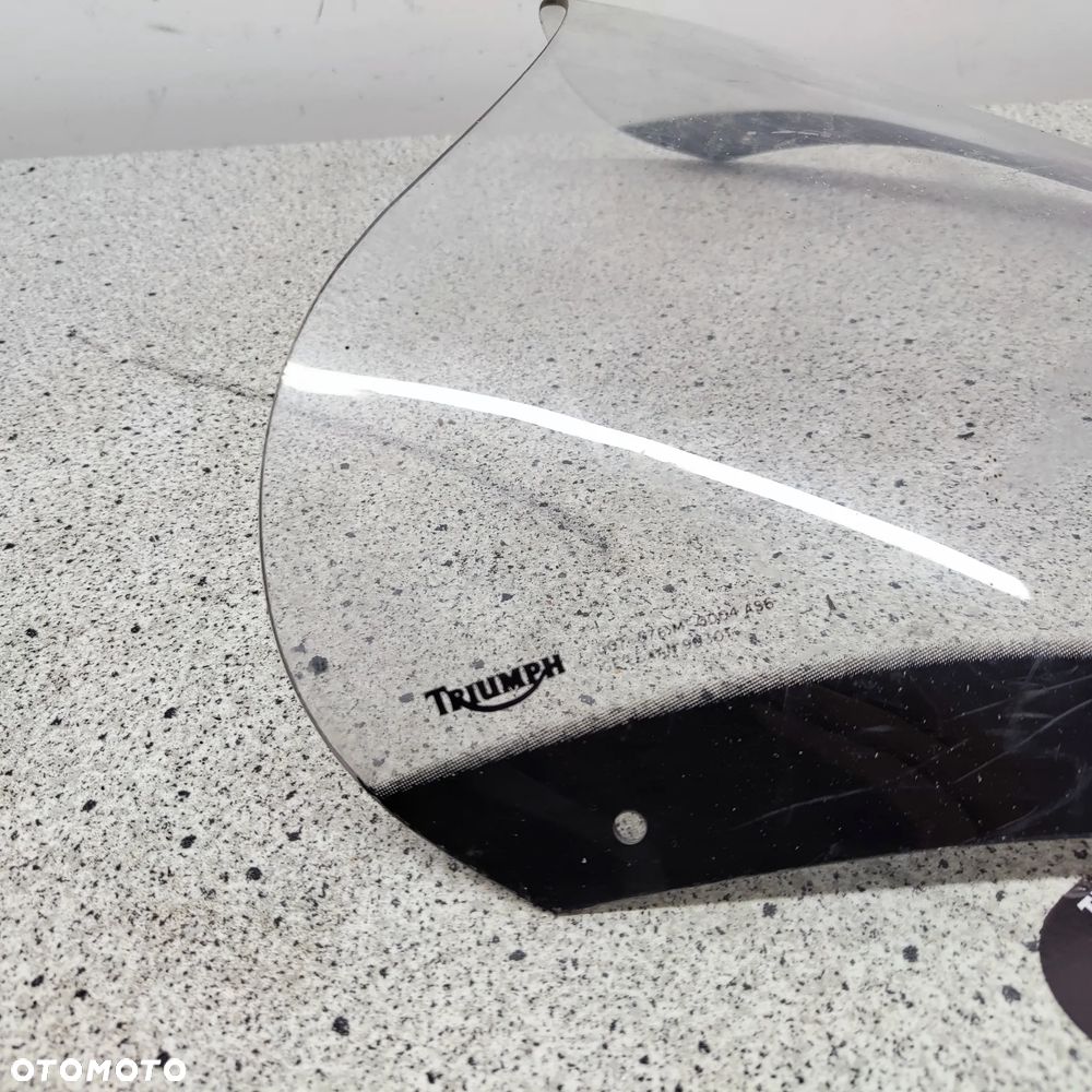 Szyba, szybka, owiewka przód Triumph Sprint 900 - 10