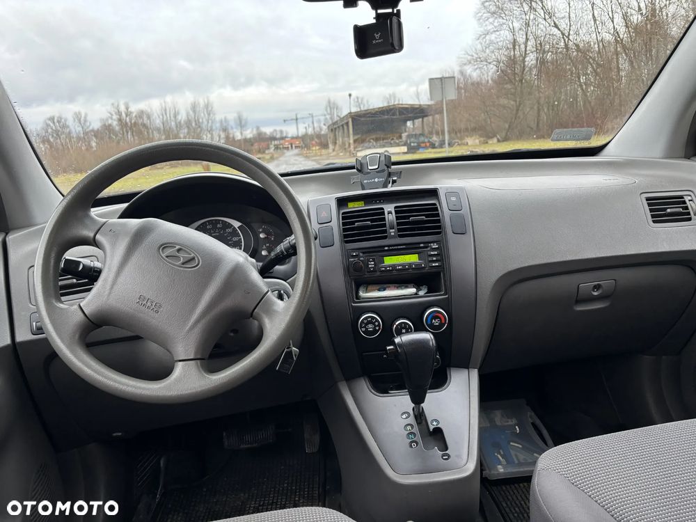 Hyundai Tucson - 8
