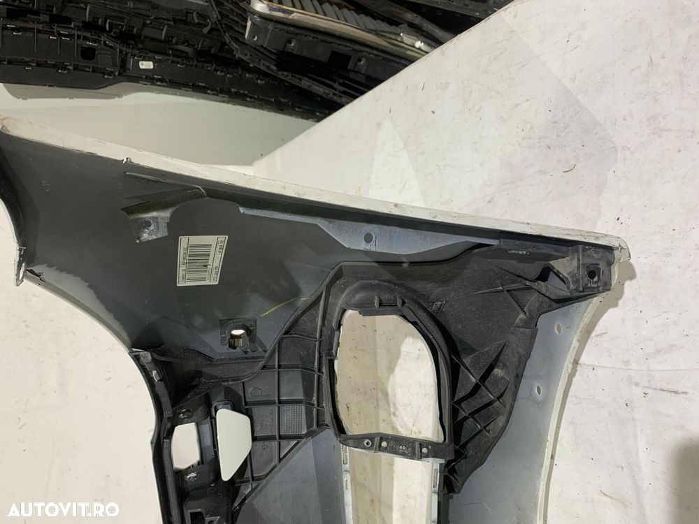 Bara fata  BMW Seria 5, F10, F11, 2010, 2011, 2012, 2013, cod origine OE 51117200712. - 9