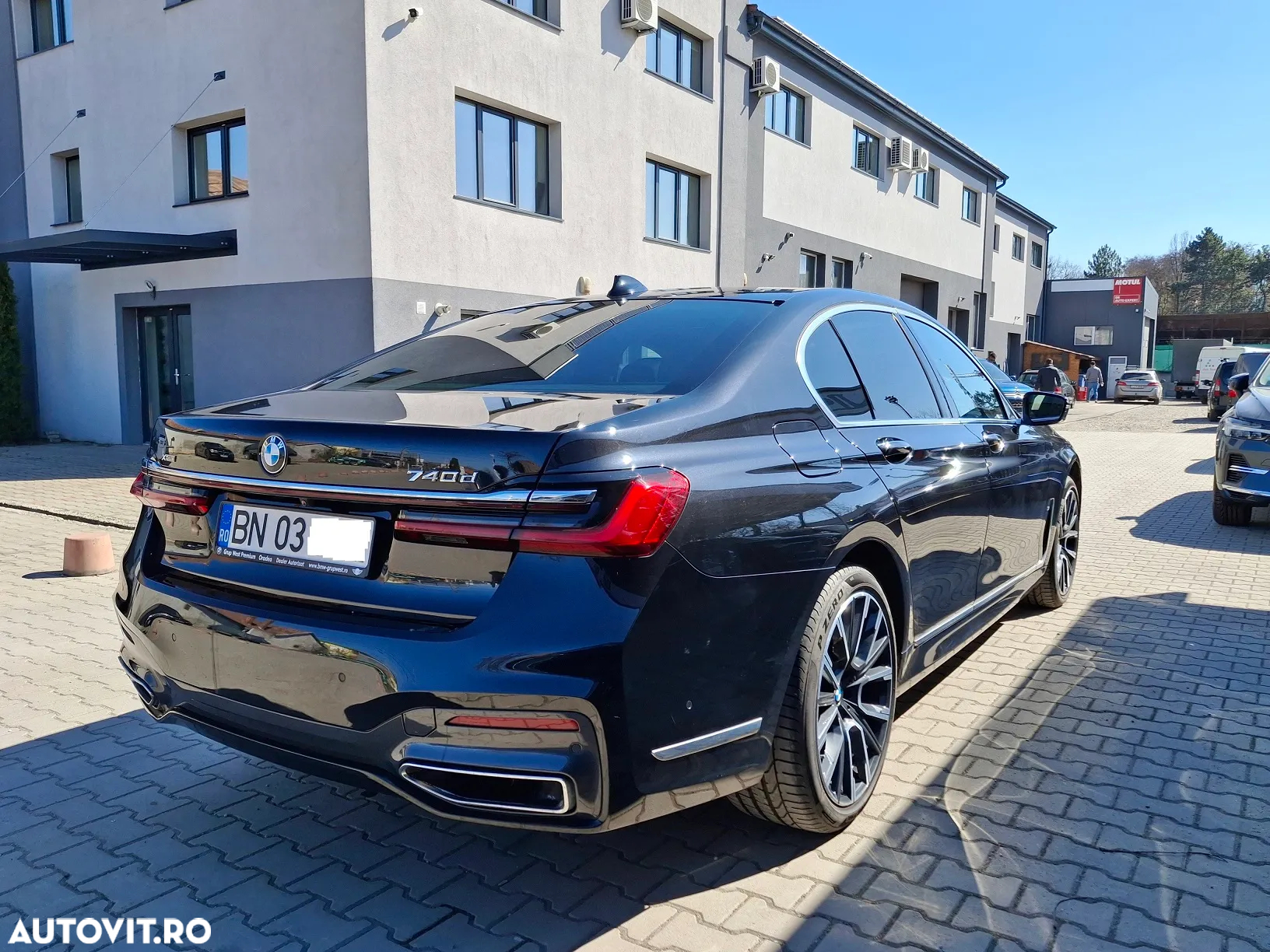 BMW Seria 7 740d xDrive - 5