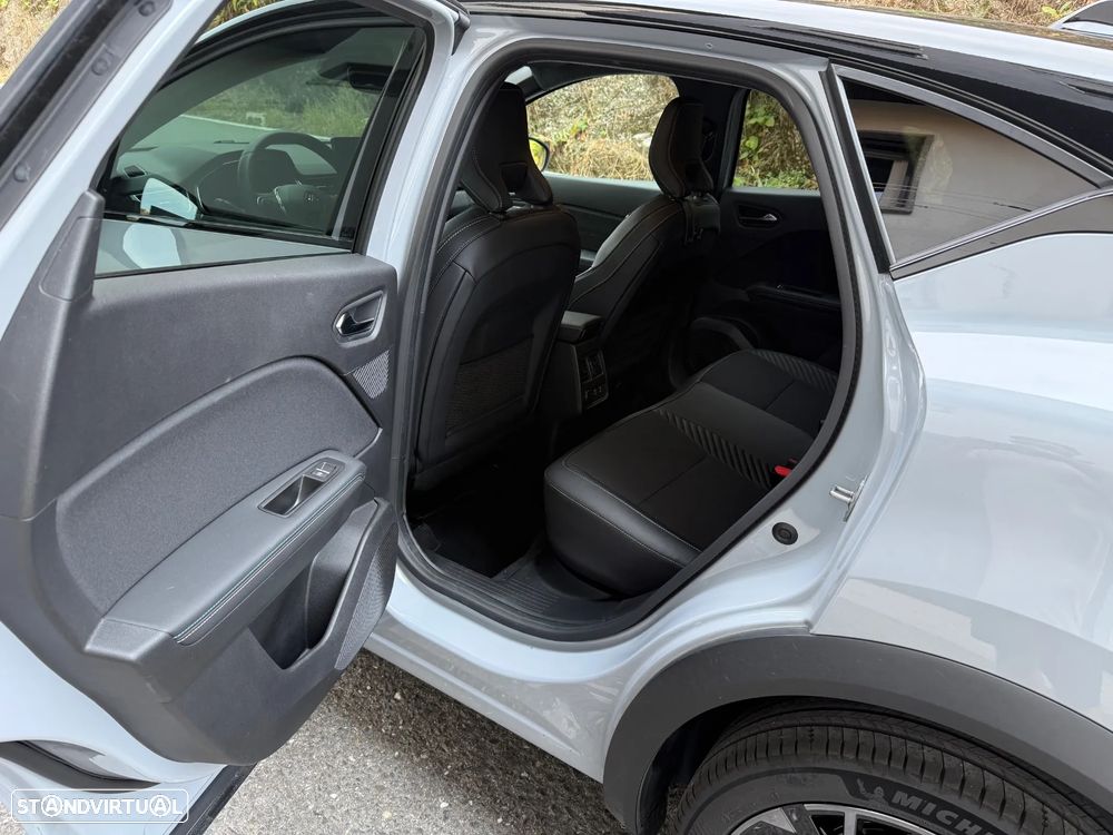 Renault Captur 1.6 E-Tech Full Hybrid Esprit Alpine - 12