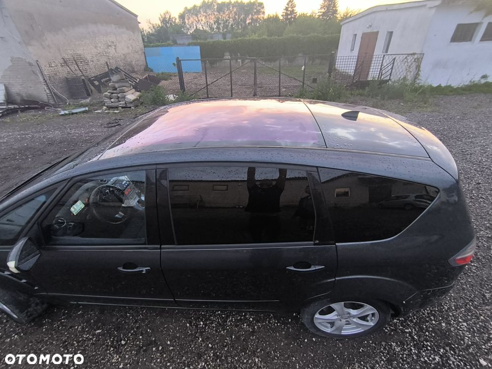 Ford S-Max 2.0 TDCi Titanium - 19