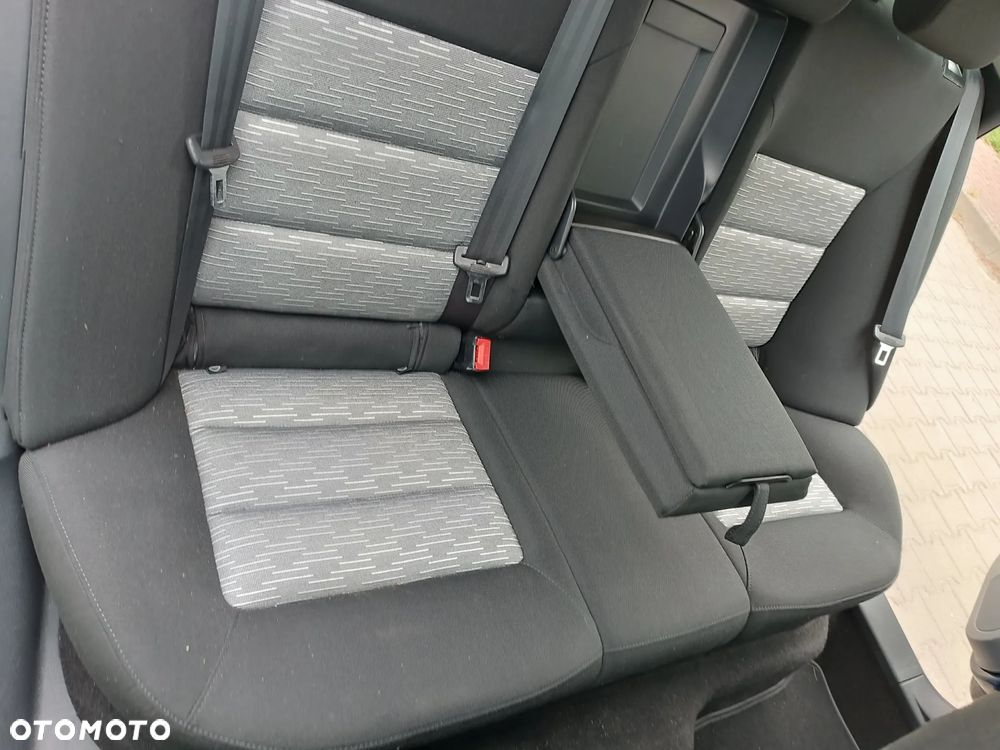 Skoda Octavia 1.4 TSI IMPULS EDITION - 11