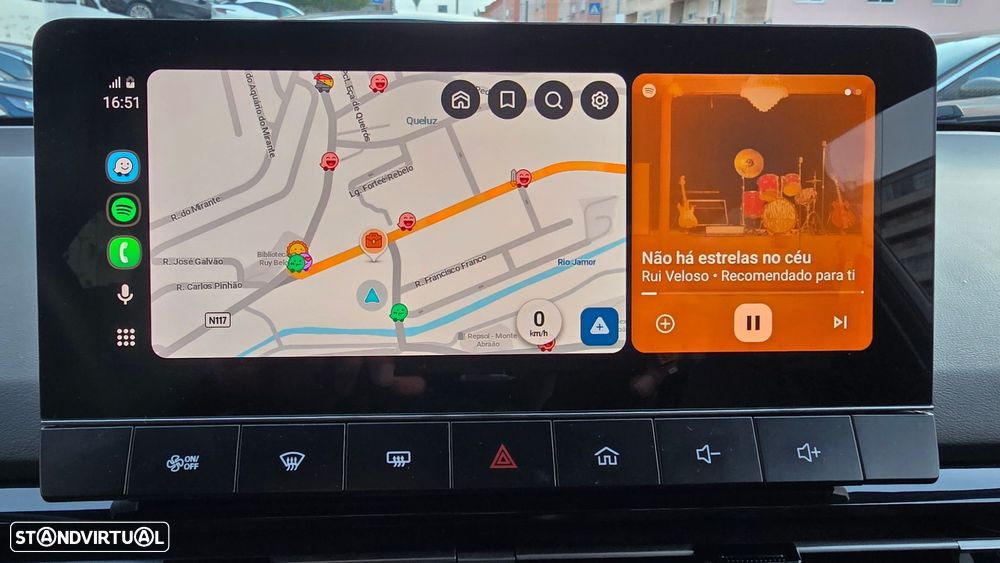 MG MG4 64 kWh Luxury - 23