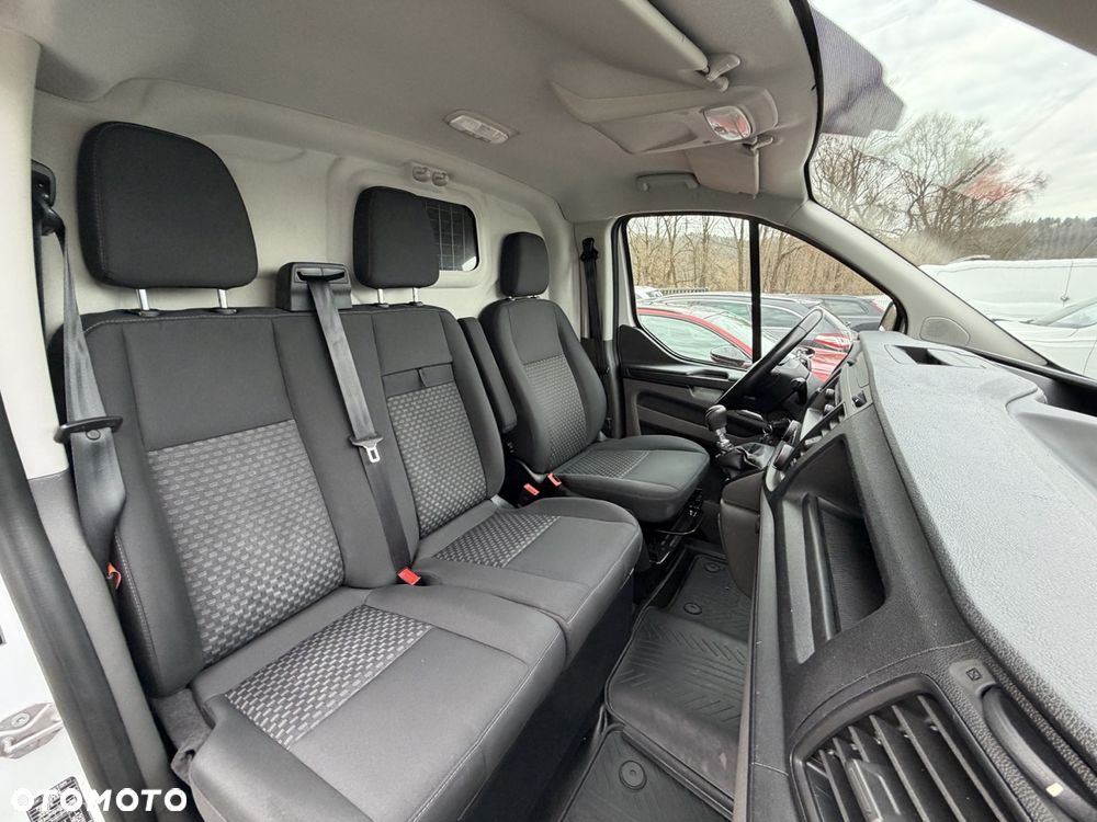 Ford Transit Custom - 18