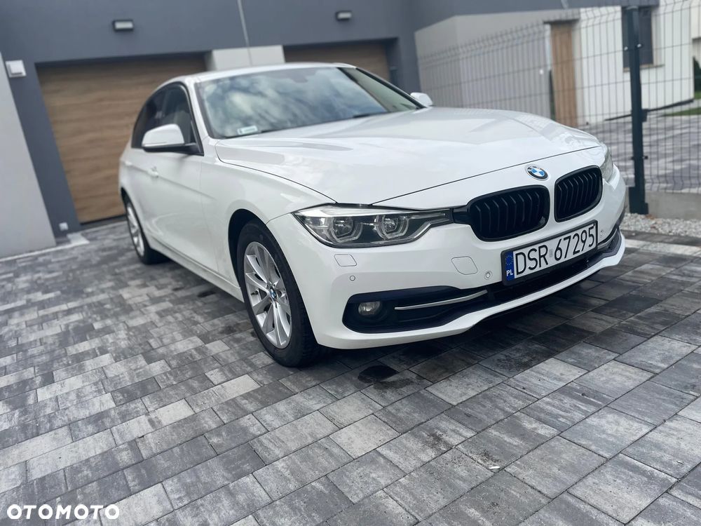 BMW Seria 3 320d xDrive Sport Line Sport - 3