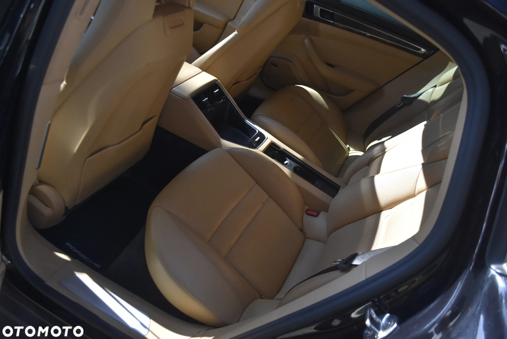 Porsche Panamera 4S E-Hybrid Sport Turismo - 11