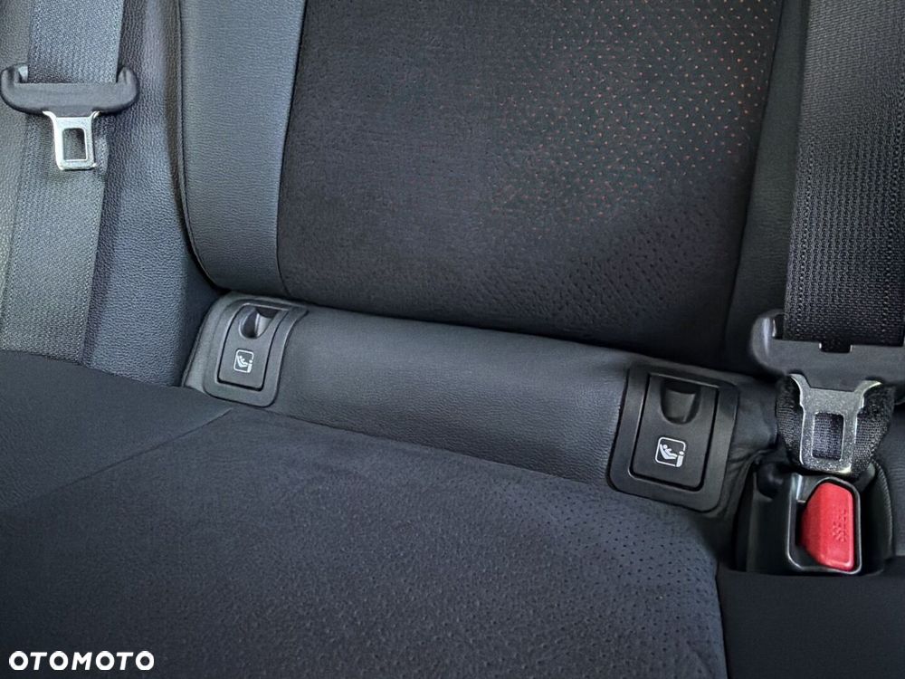Toyota Yaris Cross Hybrid 1.5 GR Sport - 24