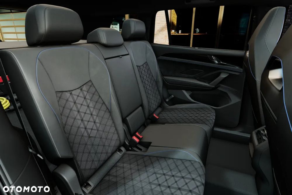 Volkswagen Tayron 1.5 TSI eHybrid PHEV 200kW R-Line Plus DSG - 12