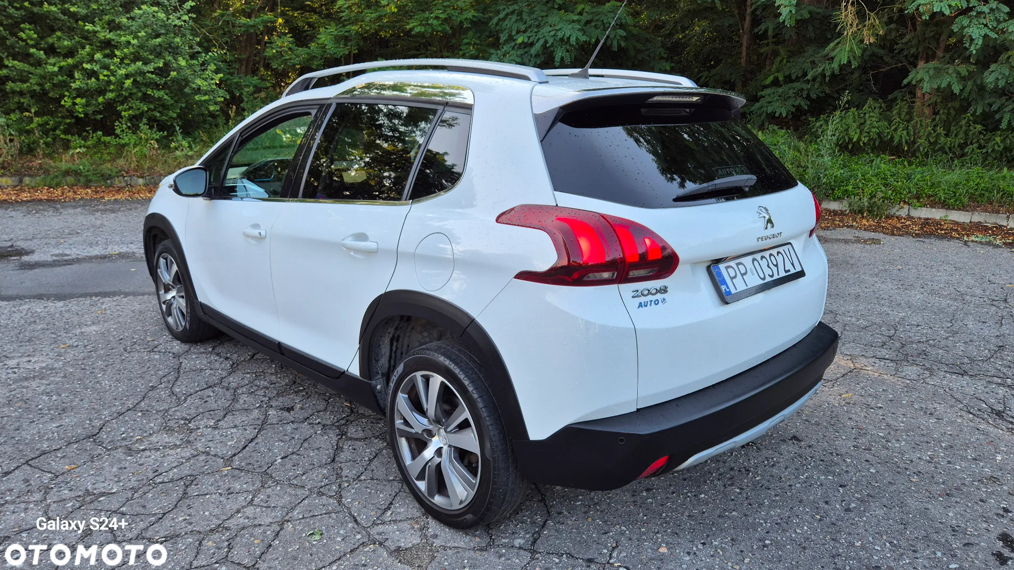 Peugeot 2008 1.6 BlueHDi Allure - 12