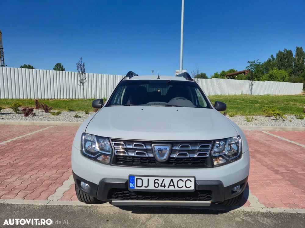 Dacia Duster 1.6 16V 4x2 Laureate - 2