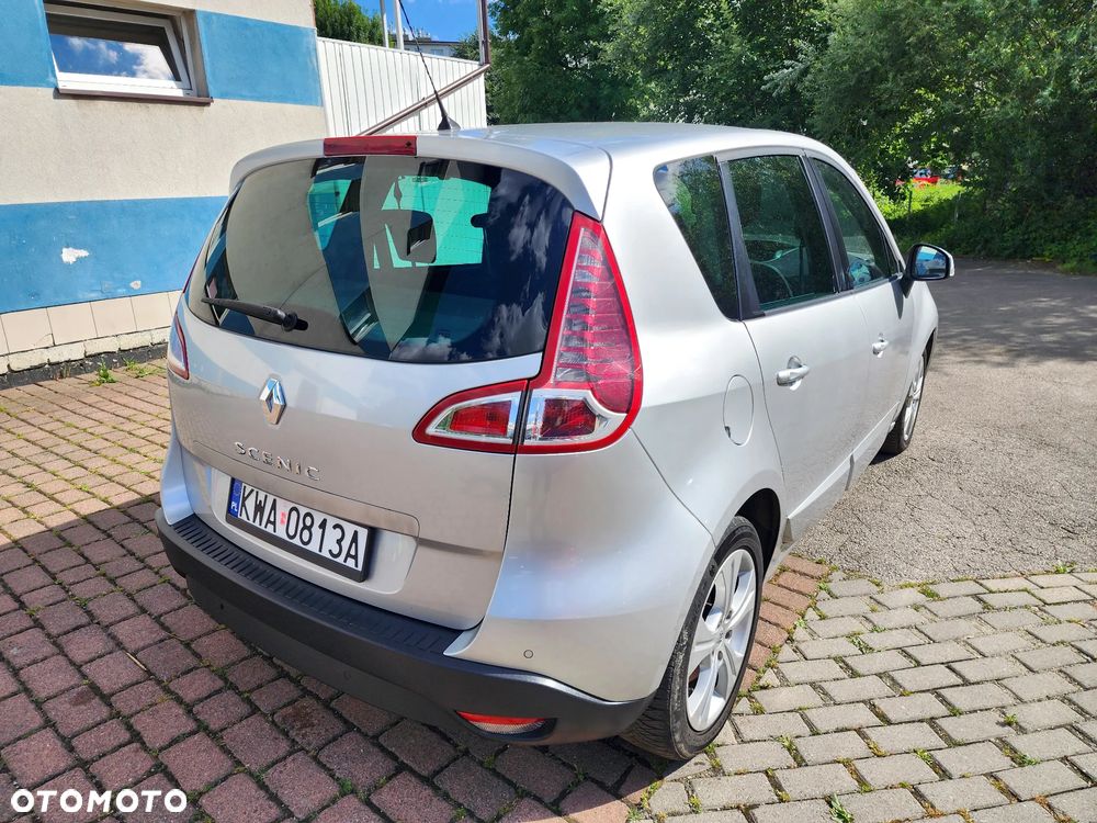Renault Scenic 1.6 16V 110 Dynamique - 5