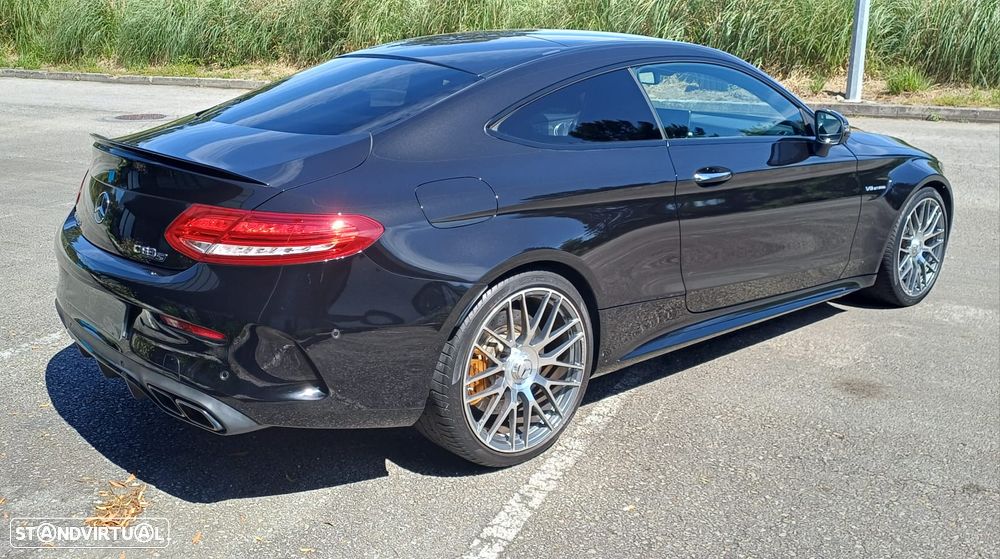 Mercedes-Benz C 63 AMG S - 7