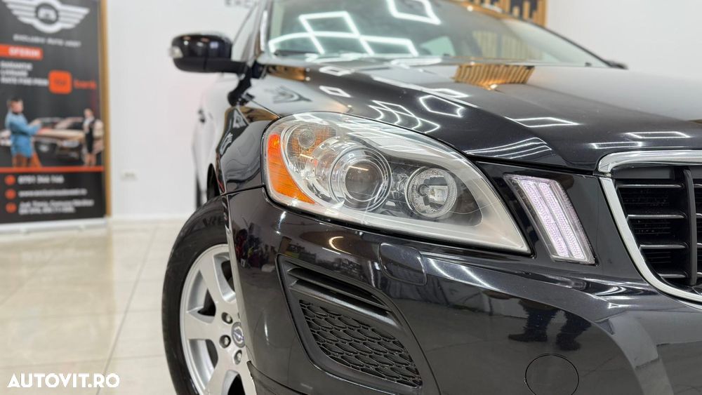 Volvo XC 60 D3 Aut. Summum - 10