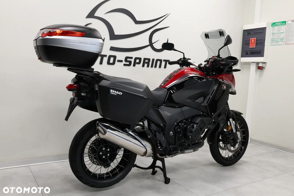 Honda VFR - 8