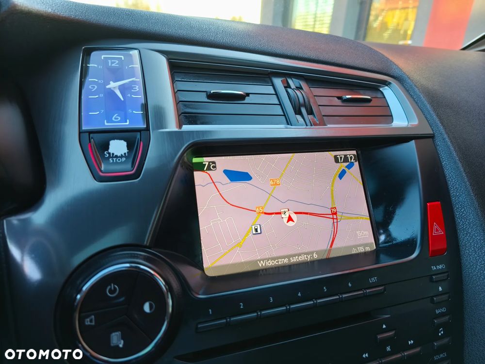 Citroën DS5 HDi 165 Business - 14