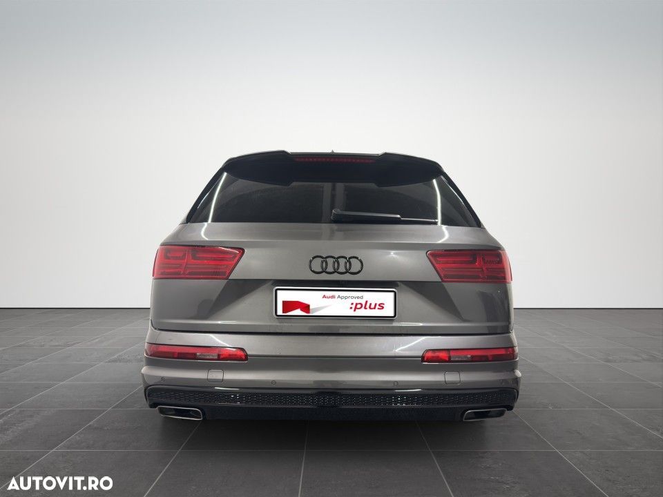 Audi Q7 - 8