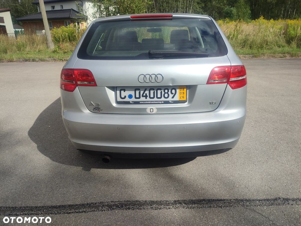 Audi A3 Sportback 1.6 Attraction - 8