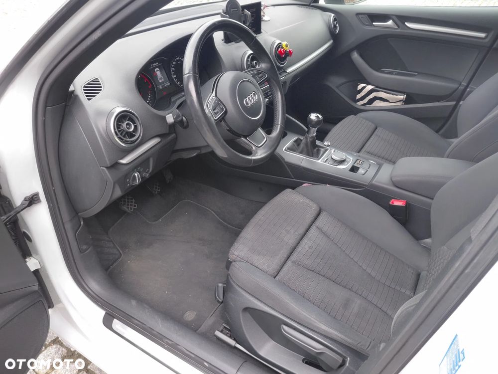 Audi A3 Sportback 1.4 TFSI Ambition - 6