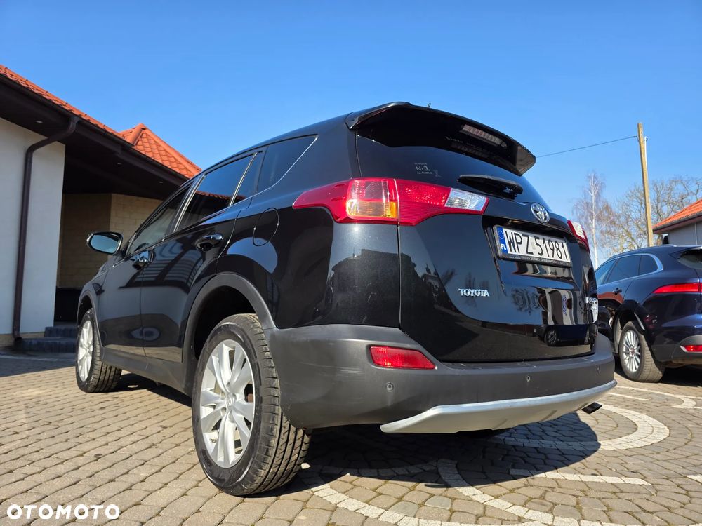 Toyota RAV4 2.2 D-4D Premium - 29