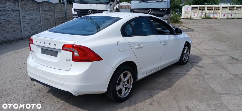 Volvo S60 D3 Geartronic Business Edition - 4