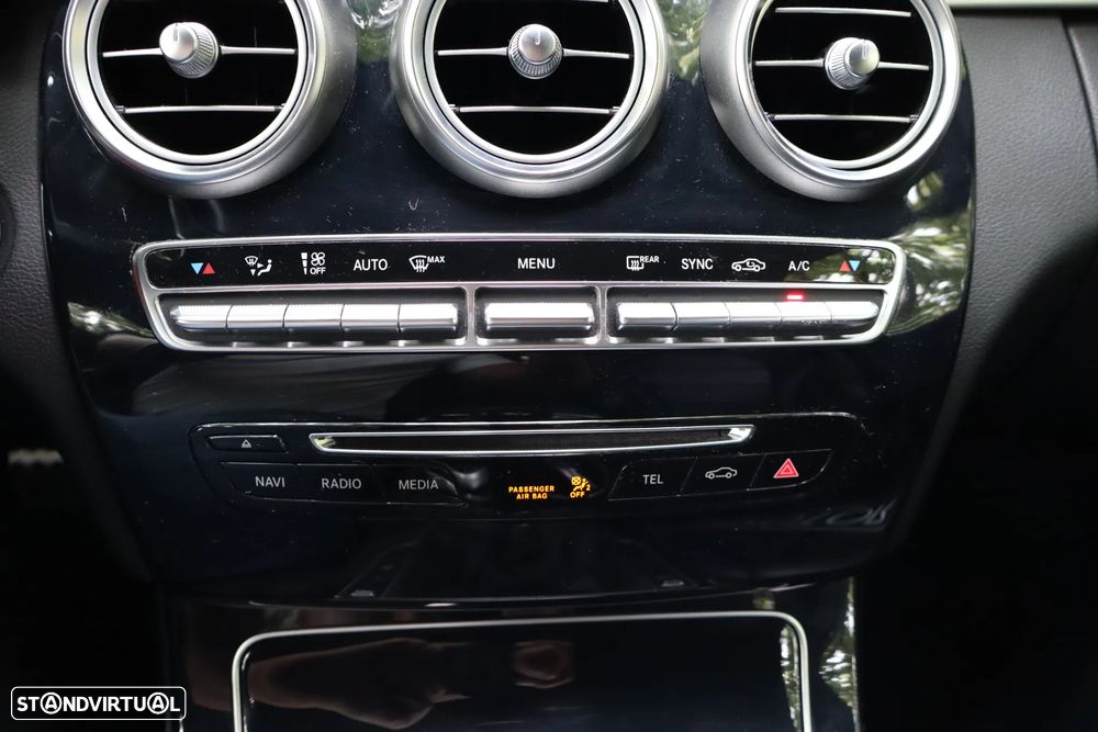Mercedes-Benz C 200 BlueTEC AMG Line - 26