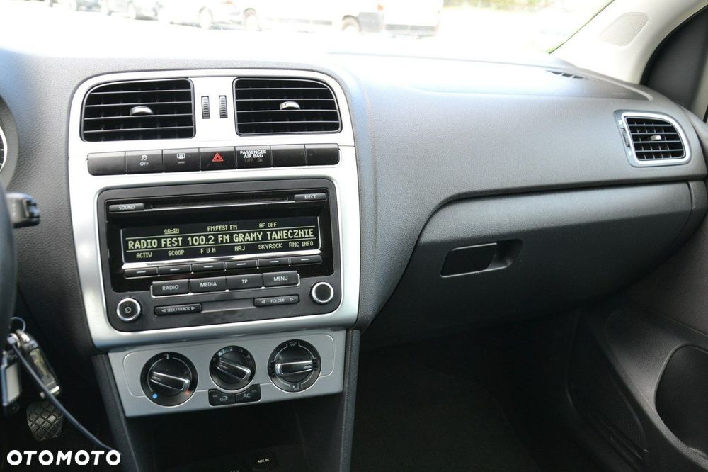 Volkswagen Polo - 18