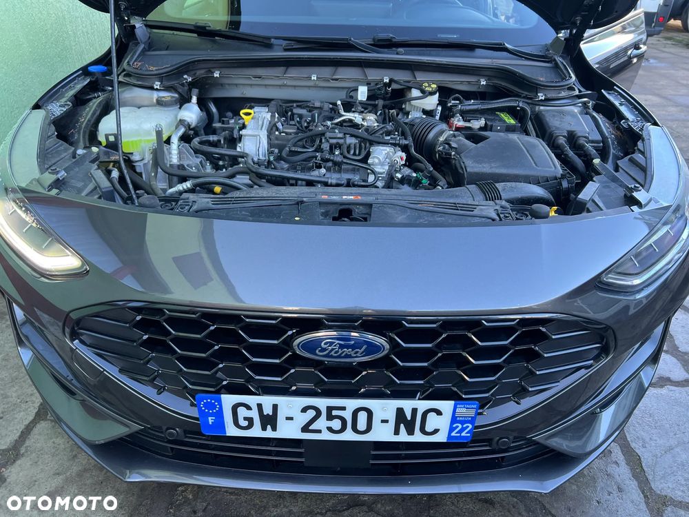 Ford Focus 1.0 EcoBoost Hybrid ST-LINE - 20