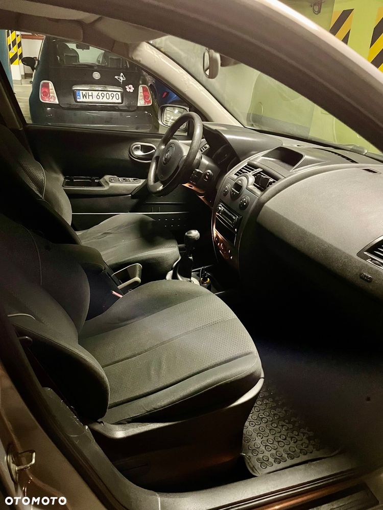 Renault Megane - 5