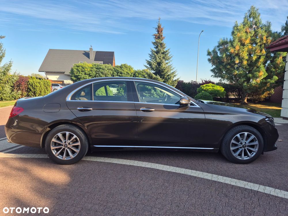 Mercedes-Benz Klasa E 220 d 4-Matic 9G-TRONIC - 1