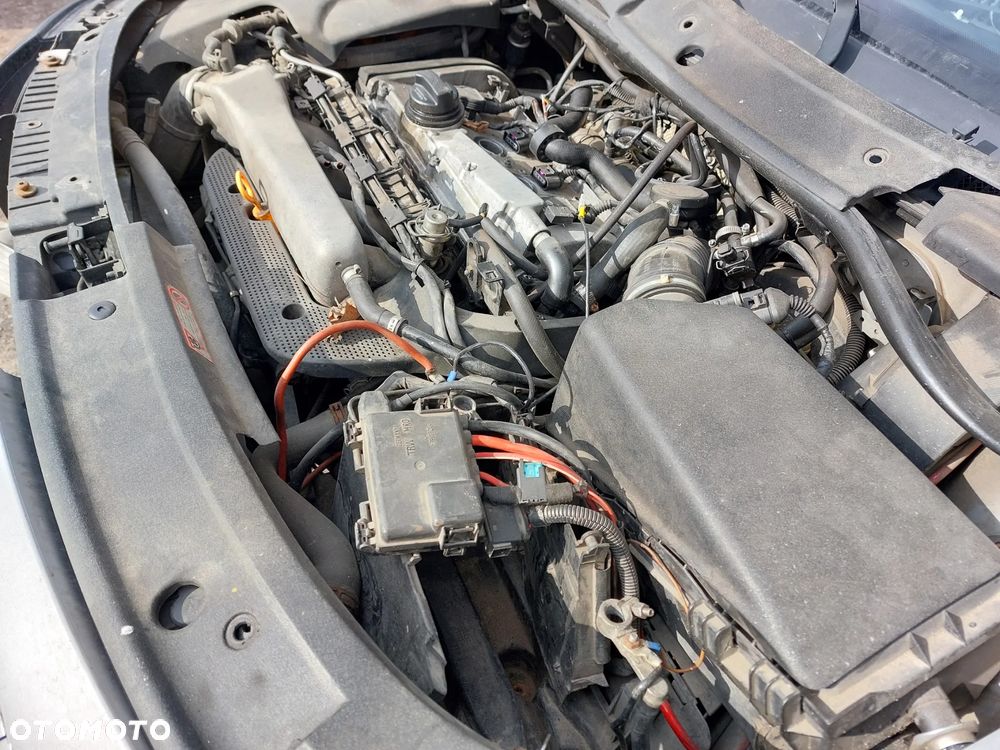 Maska AUDI TT 1,8B 99R. zderzaki,lampy,drzwi,klapa.... - 8