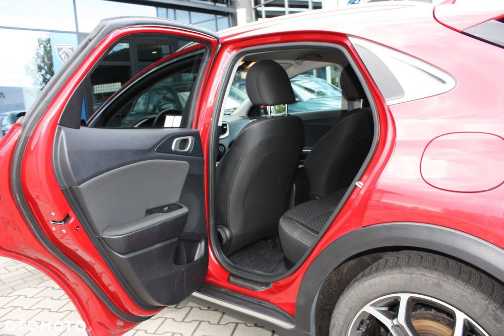 Kia XCeed 1.4 T-GDI M DCT - 13