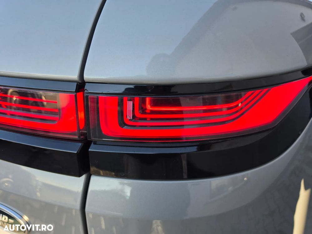 Land Rover Range Rover Evoque - 21