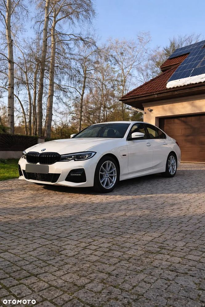 BMW Seria 3 - 1