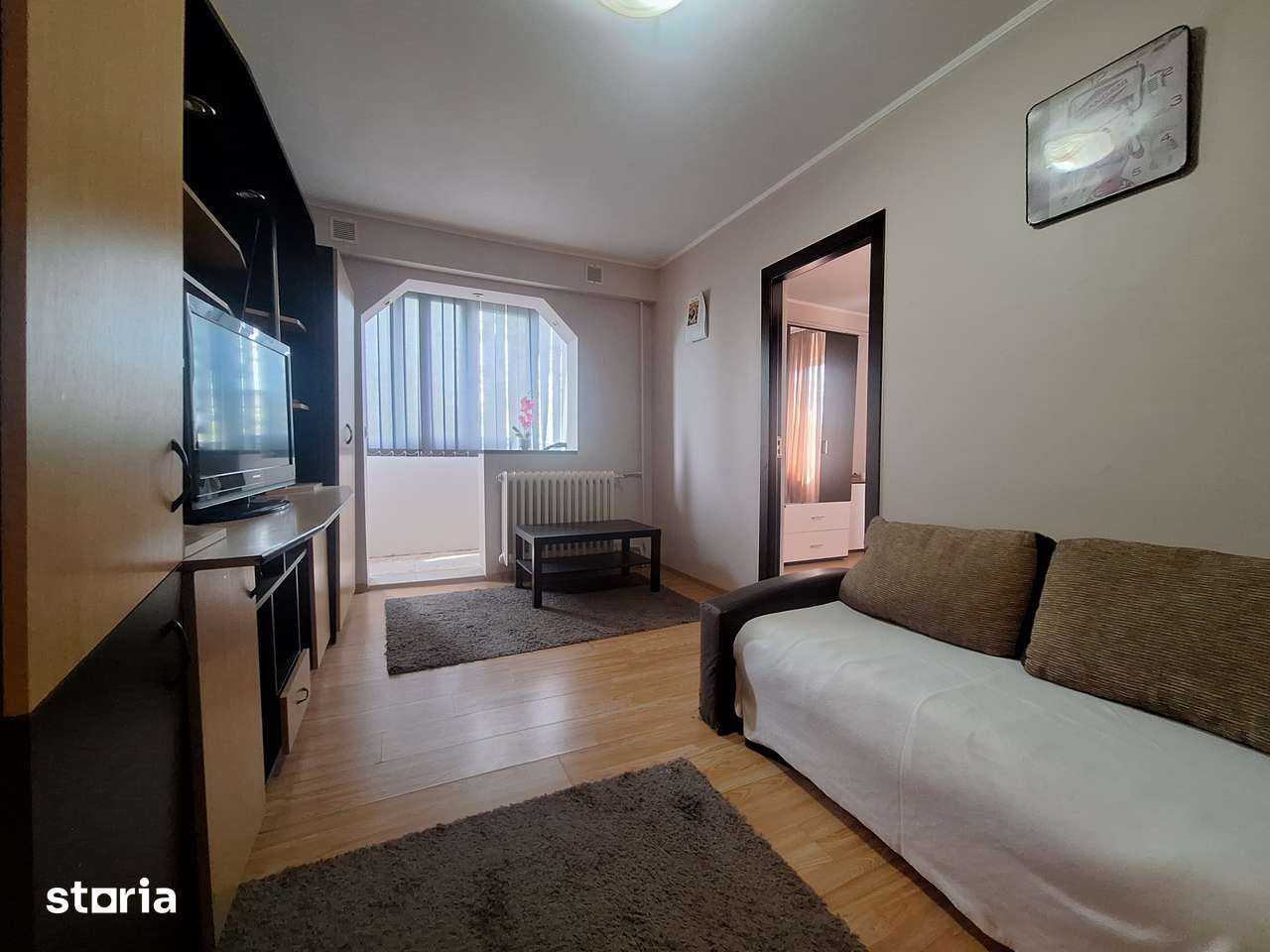 Apartament 2 camere - mobilat si utilat - ideal pentru investitie - zo — fotografia 2