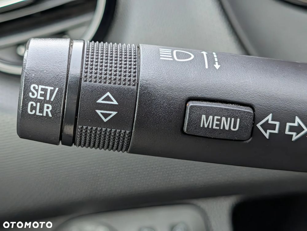 Opel Meriva 1.4 T Enjoy S&S - 24