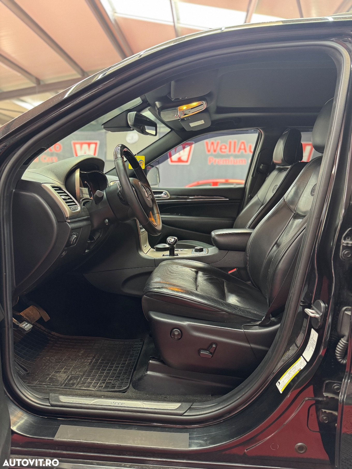 Jeep Grand Cherokee - 7
