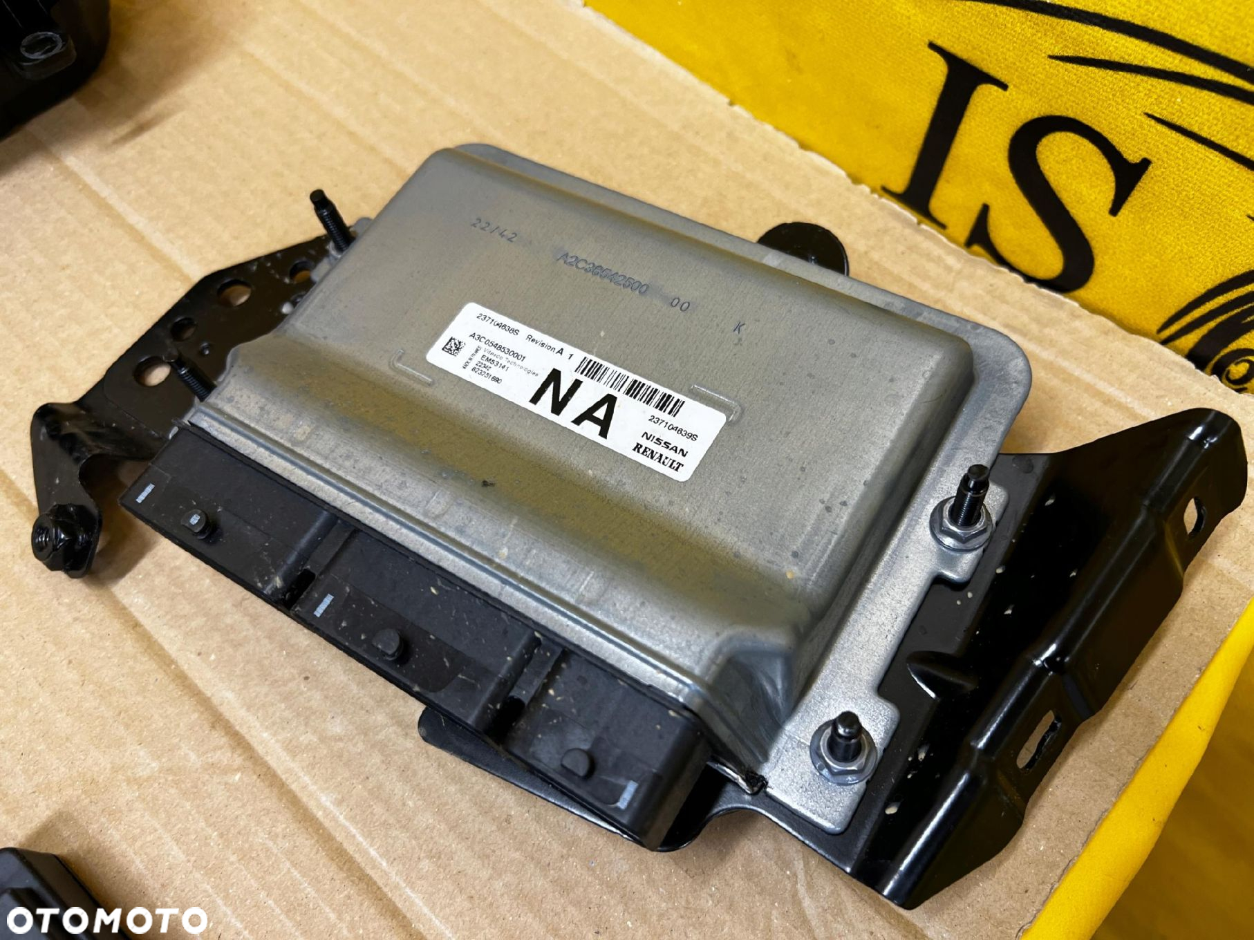 ZESTAW STARTOWY ECU BSI BCM DACIA SANDERO STEPWAY III 2023R 1.0 TCE - 6