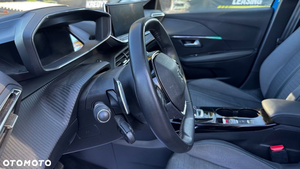 Peugeot 208 PureTech 130 EAT8 Allure - 34