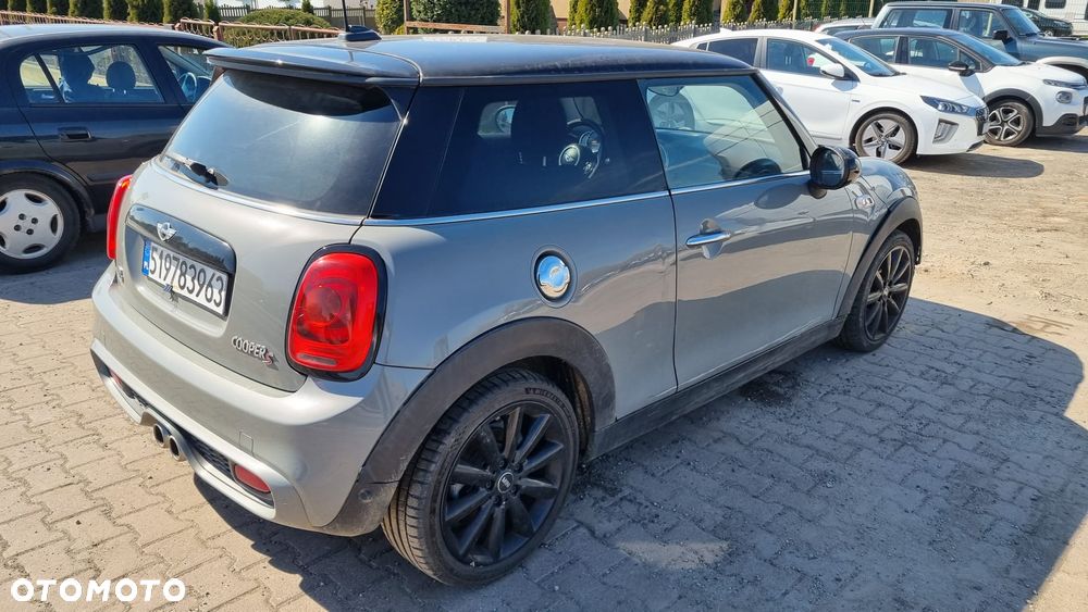 MINI Cooper S Sport-Aut - 2