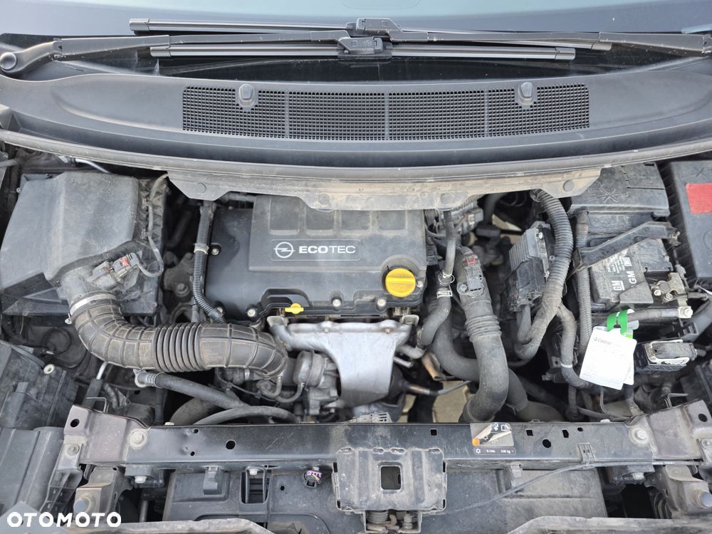Opel Zafira 1.4 T Enjoy EcoFLEX S&S EU6 - 13