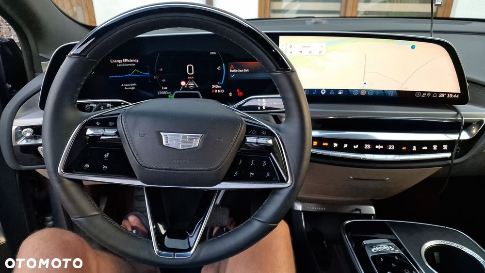 Cadillac LYRIQ Sport - 31