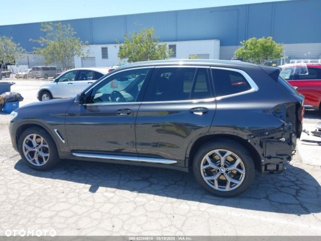 BMW X3 xDrive30i Luxury Line - 15