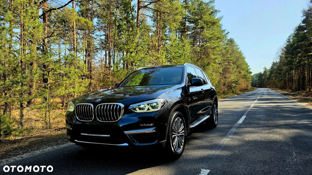 BMW X3 xDrive20d Luxury Line - 8